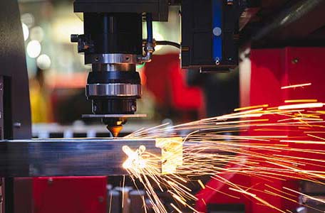 What influences the operation of servo motor of fiber laser cutting machine?